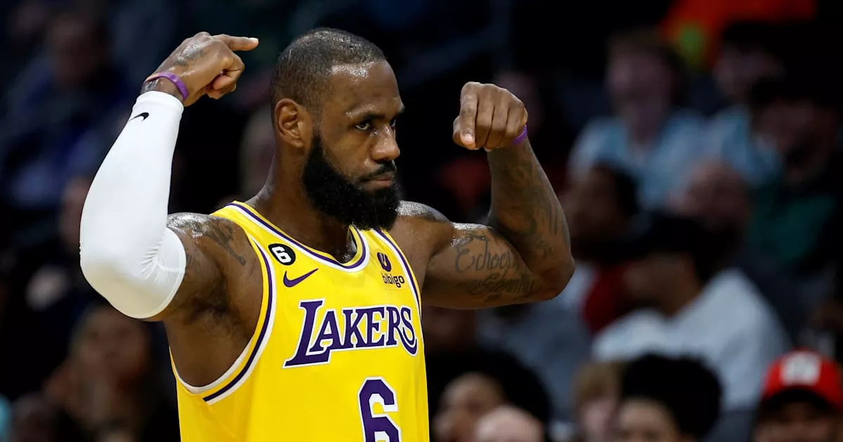 LeBron James playing basketball — the NBA star reportedly experienced vertigo, illustrating that dizziness can affect even elite athletes