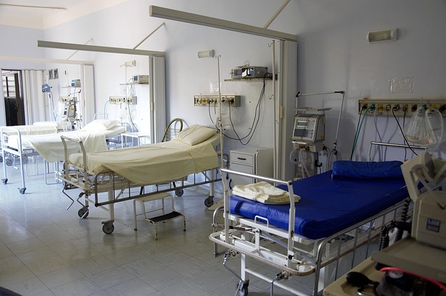 Hospital ward with multiple beds and medical equipment — Vertigo Treatment in Hardoi | Dr. Prateek Porwal, ENT